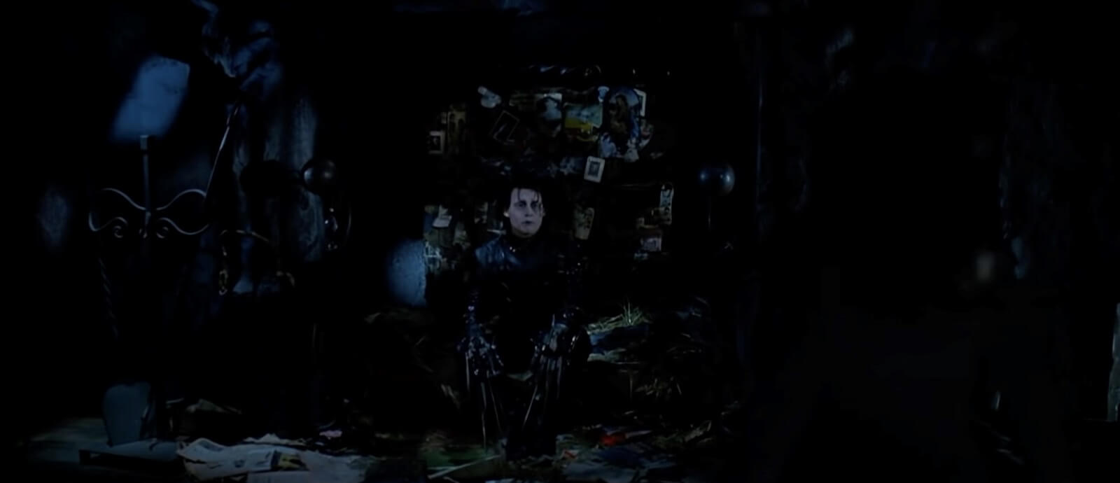 Burtonesque - Theartrical Tim Burton Set Design in Edward Scissorhands